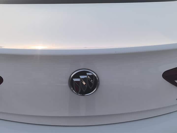 Фото 4 - Buick Regal