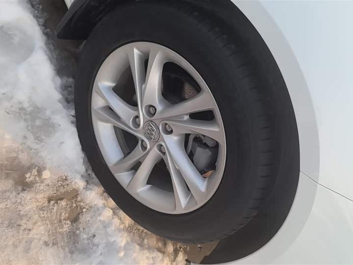 Фото 6 - Buick Regal