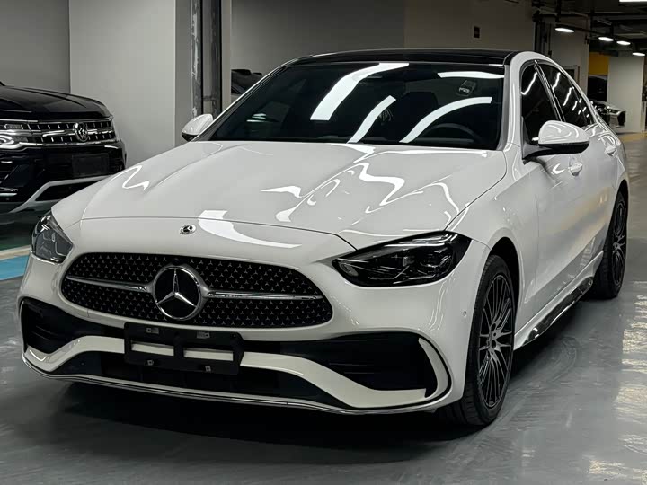 Фото 1 - Mercedes-Benz C-Class