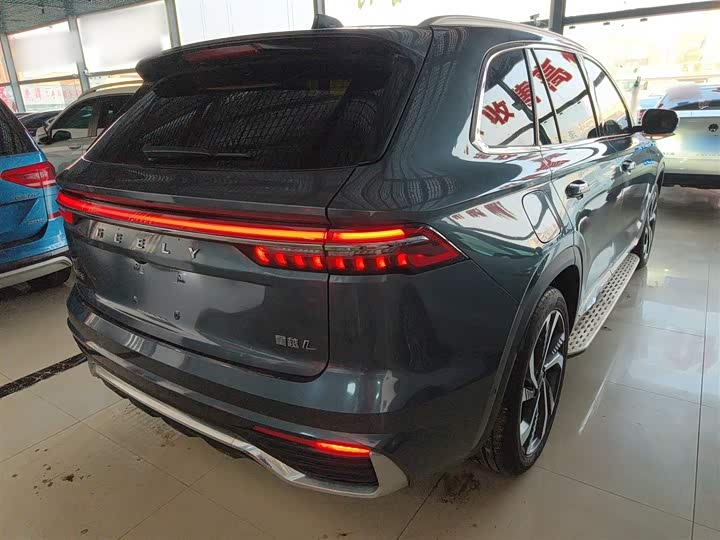 Фото 7 - Geely Monjaro