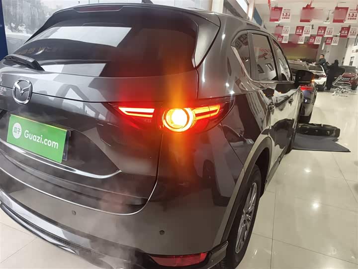 Фото 8 - Mazda CX-5