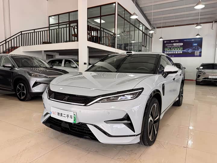 Фото 1 - BYD Song L