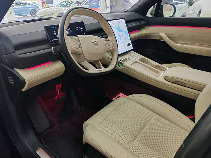 Фото 4 - Nio ES6