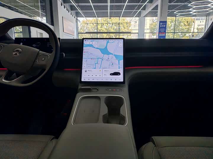 Фото 6 - Nio ES6