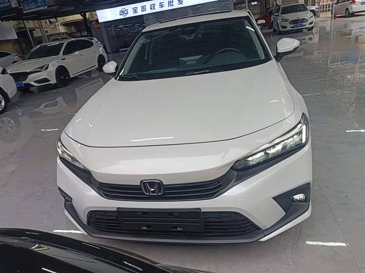 Фото 3 - Honda Civic