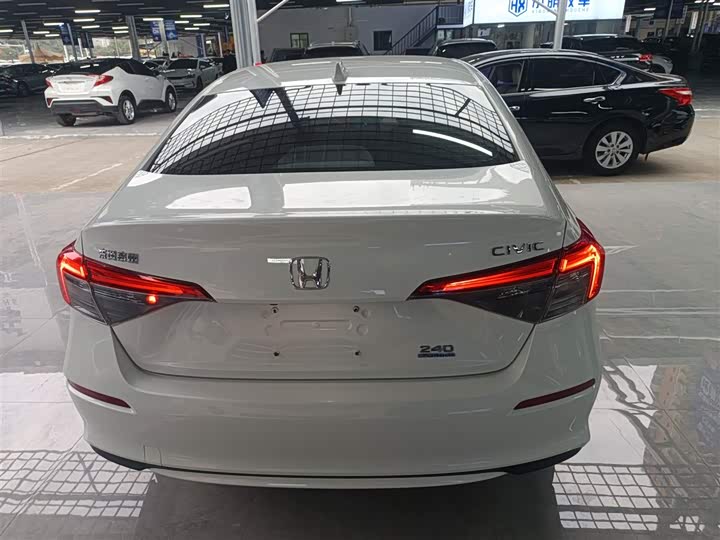 Фото 6 - Honda Civic