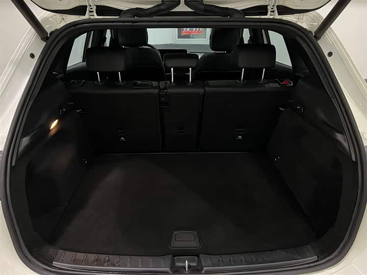 Фото 7 - Mercedes-Benz GLA-Class