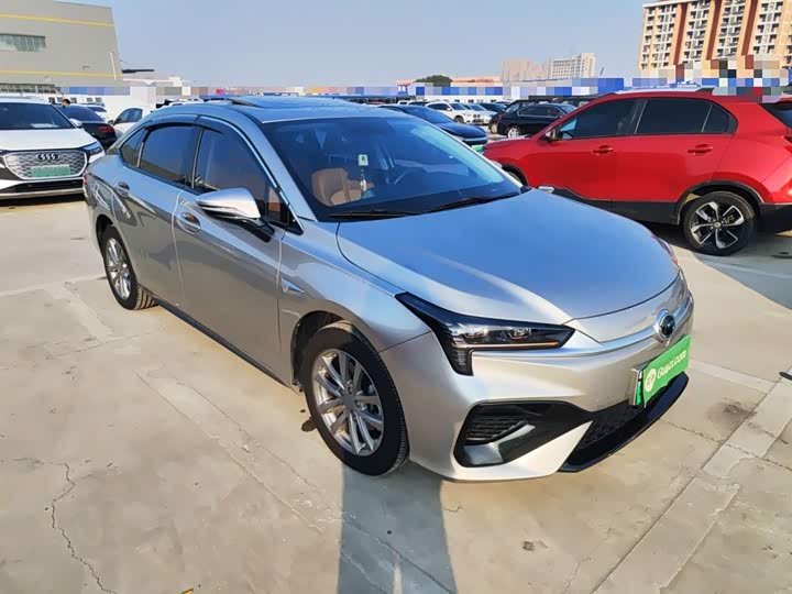 Фото 4 - GAC Aion S