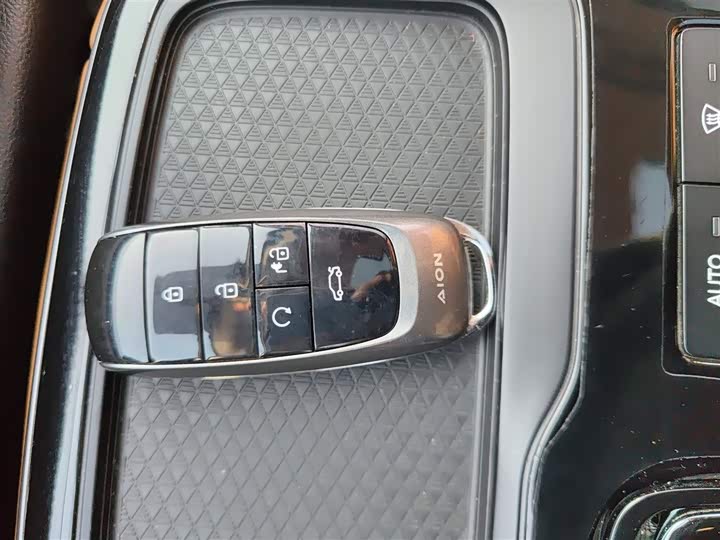 Фото 9 - GAC Aion S