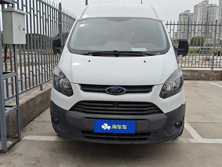 Фото 2 - Ford Transit