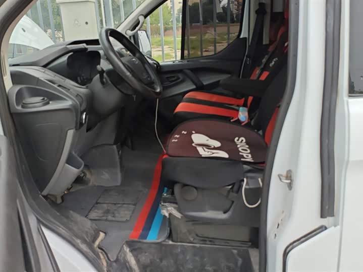 Фото 9 - Ford Transit