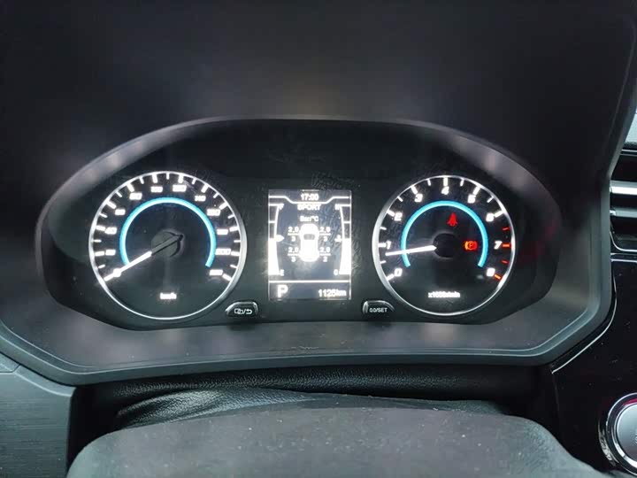 Фото 4 - Chery Tiggo 3x