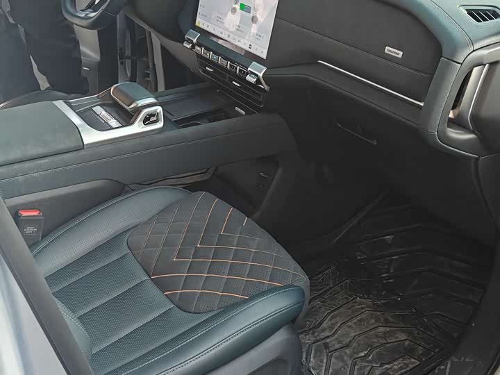 Фото 5 - Changan Deepal G318