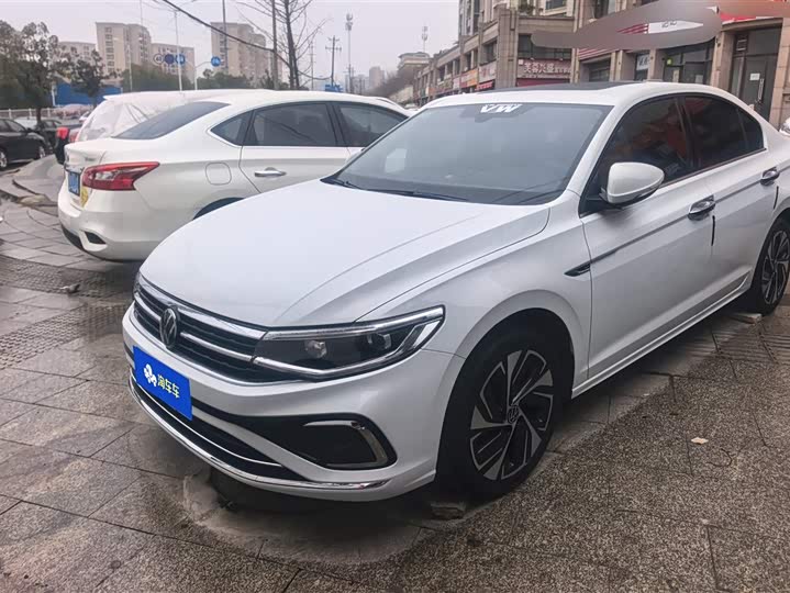 Фото 2 - Volkswagen Bora