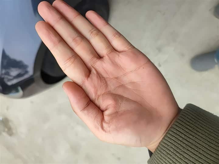 Фото 9 - Tesla Model 3