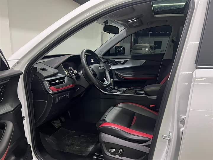 Фото 8 - Chery Tiggo 5x