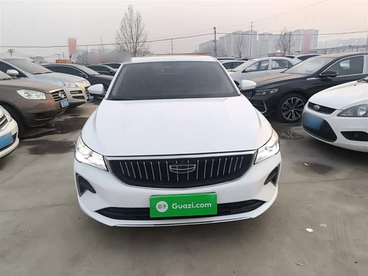 Фото 3 - Geely Emgrand