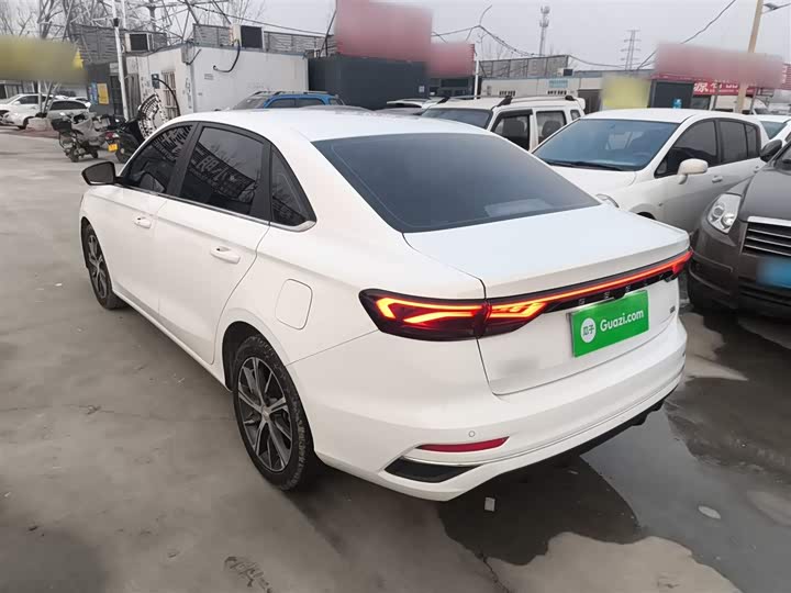 Фото 5 - Geely Emgrand