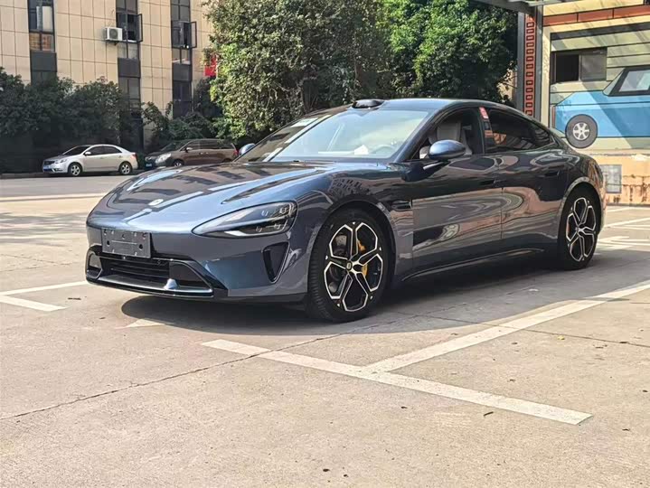 Фото 1 - Xiaomi SU7