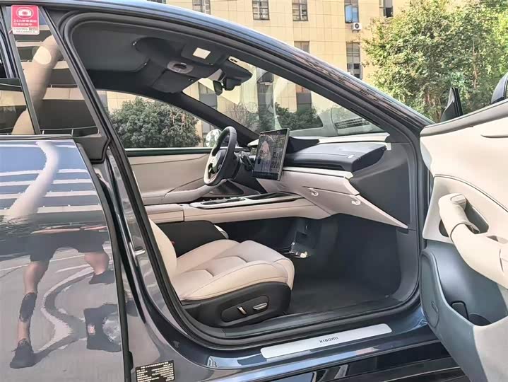 Фото 7 - Xiaomi SU7