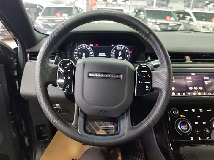 Фото 3 - Land Rover Range Rover Evoque L