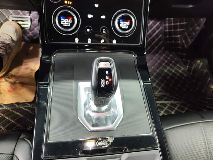 Фото 6 - Land Rover Range Rover Evoque L