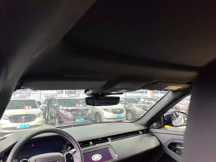 Фото 8 - Land Rover Range Rover Evoque L