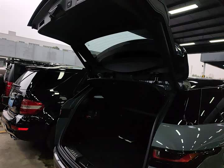 Фото 9 - Land Rover Range Rover Evoque L