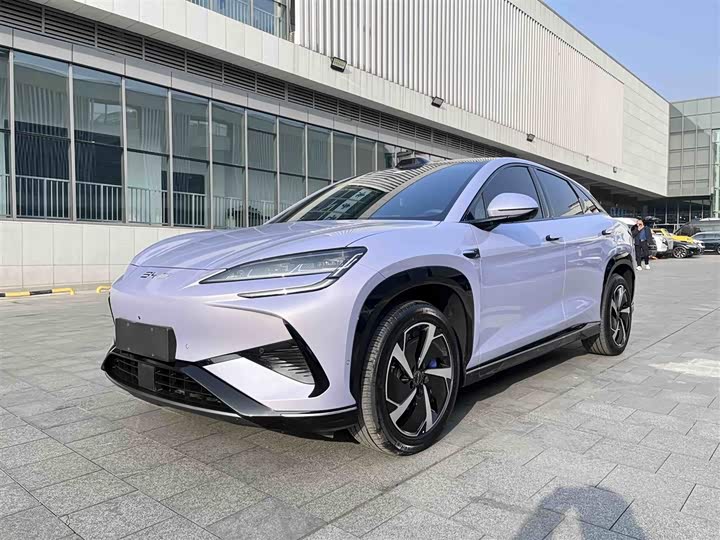 Фото 2 - BYD Sea Lion 07 EV