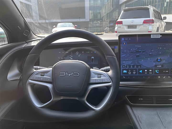 Фото 3 - BYD Sea Lion 07 EV