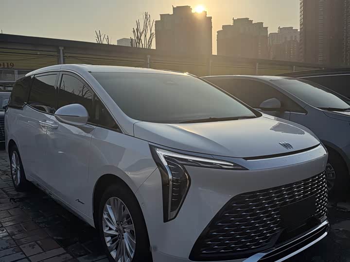 Фото 2 - Buick GL8 Century