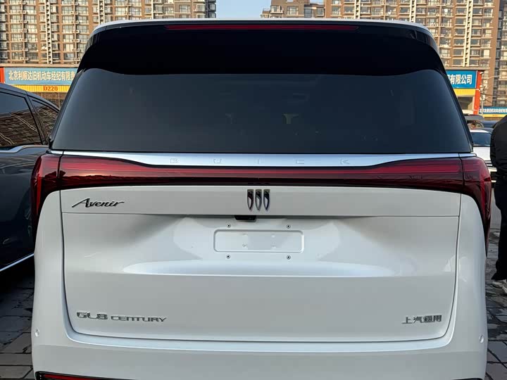 Фото 6 - Buick GL8 Century