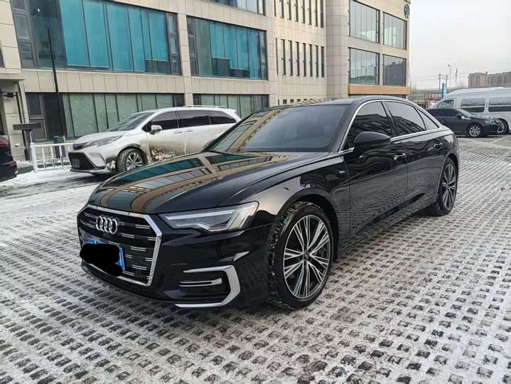 Фото 3 - Audi A6L