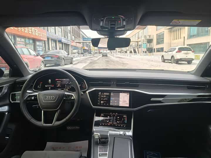 Фото 5 - Audi A6L