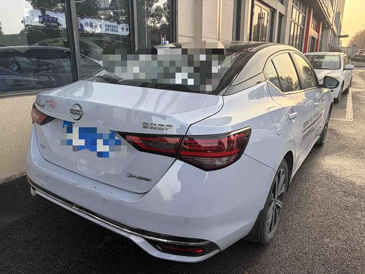 Фото 8 - Nissan Sylphy