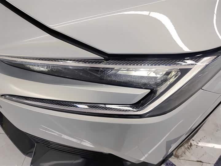 Фото 5 - Honda e:NP2