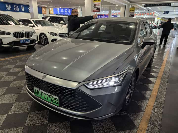 Фото 1 - BYD Qin Plus