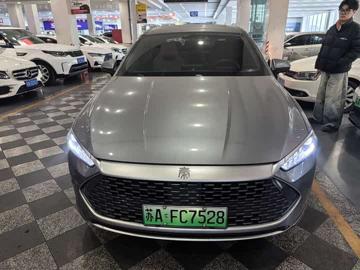 Фото 2 - BYD Qin Plus