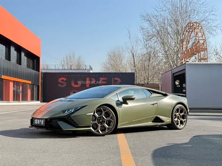 Фото 1 - Lamborghini Huracán