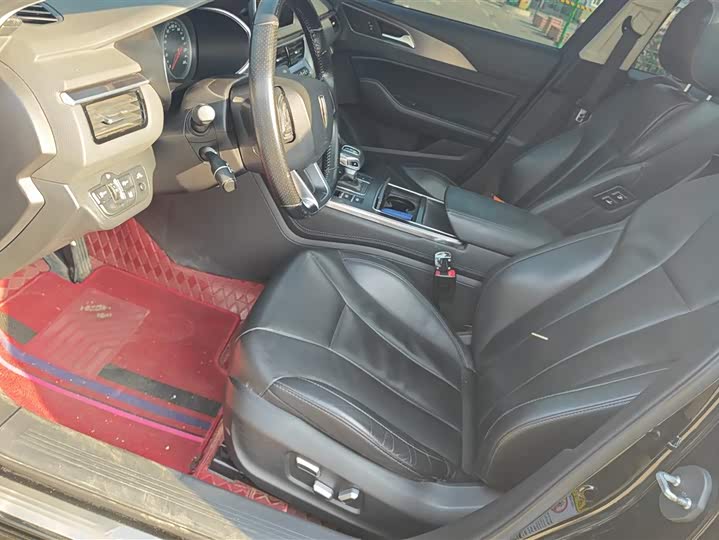 Фото 9 - Hongqi H5