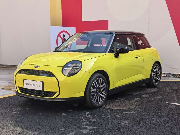 Фото 1 - Mini Cooper