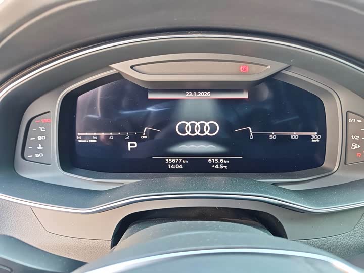 Фото 8 - Audi A6L