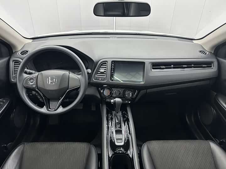 Фото 6 - Honda Vezel
