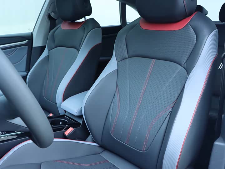 Фото 7 - Volkswagen Lamando L