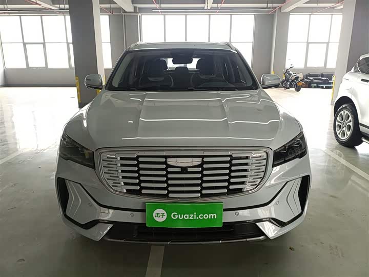 Фото 3 - Geely Monjaro