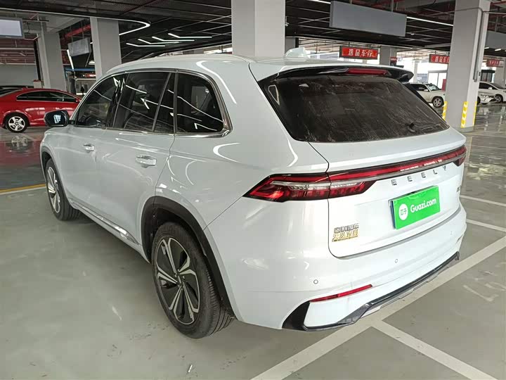 Фото 5 - Geely Monjaro