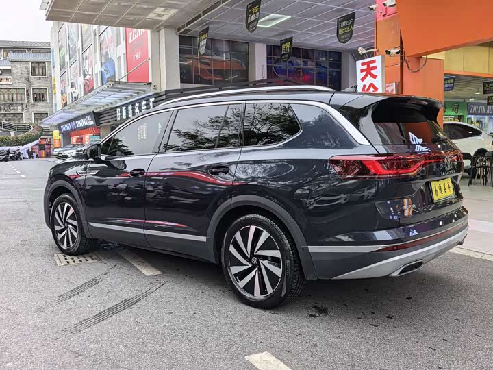 Фото 9 - Volkswagen Talagon