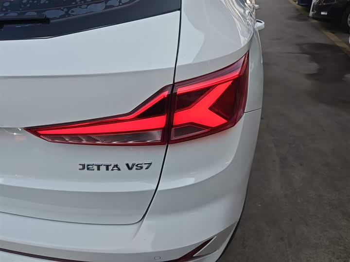Фото 8 - Jetta VS7