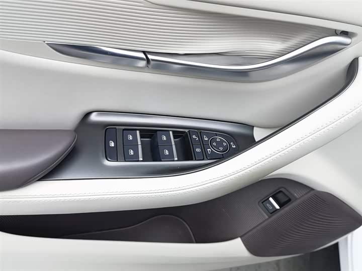 Фото 9 - BYD Song Plus Hybrid/EV