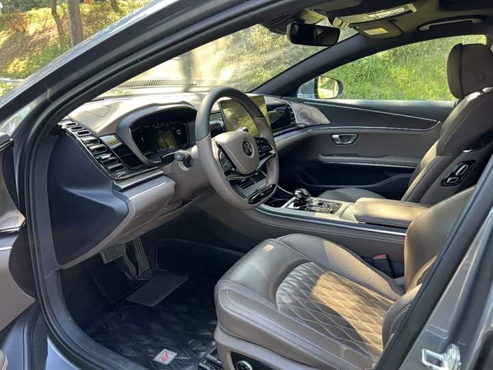 Фото 4 - BYD Han